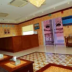 Royal Hotel